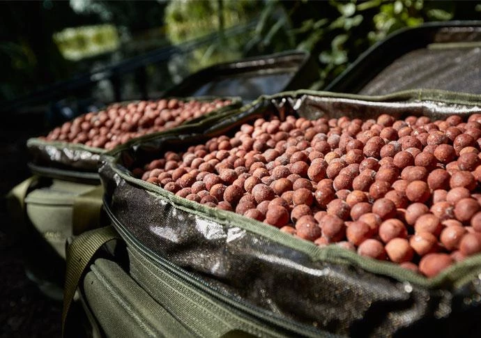 Trakker NXG Chilla Bag Large Luggage 2 Trakker NXG Chilla Bag Large Luggage